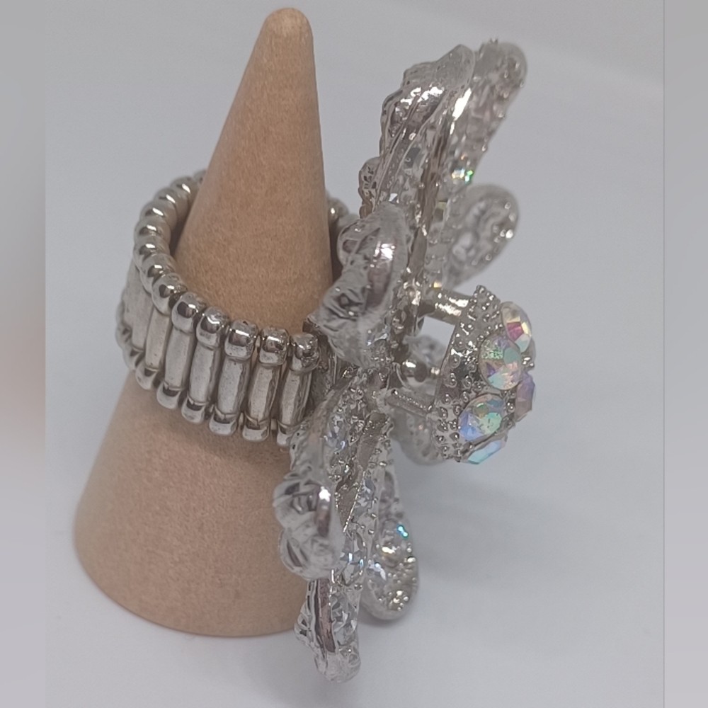 Silvertone Cocktail Rhinestone Flower Stretch Ring - Picture 5 of 13